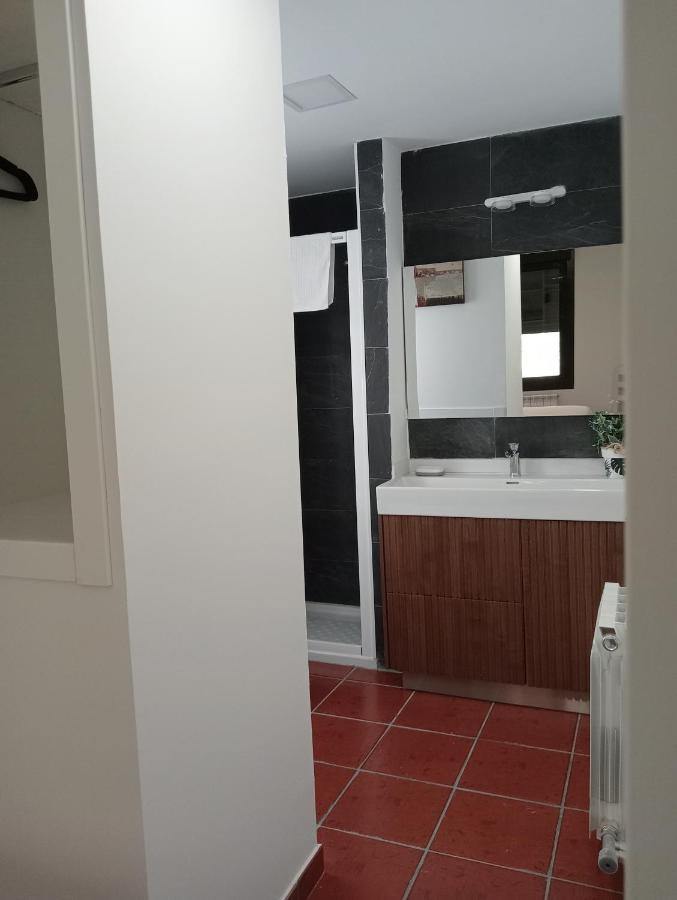 Apartamentos La Piedra En Pleno Centro Historico Con Dos Dormitorios Y Dos Banos Nájera Εξωτερικό φωτογραφία