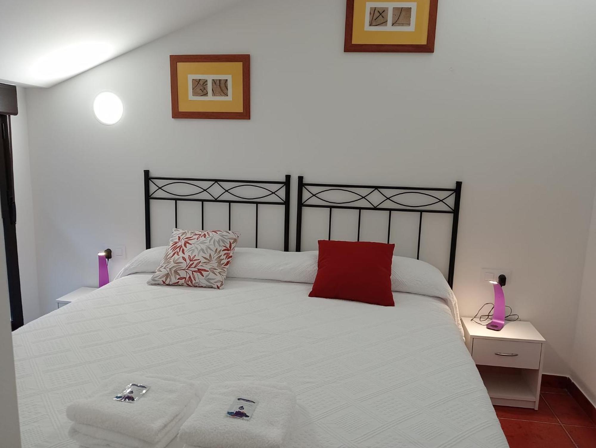 Apartamentos La Piedra En Pleno Centro Historico Con Dos Dormitorios Y Dos Banos Nájera Εξωτερικό φωτογραφία