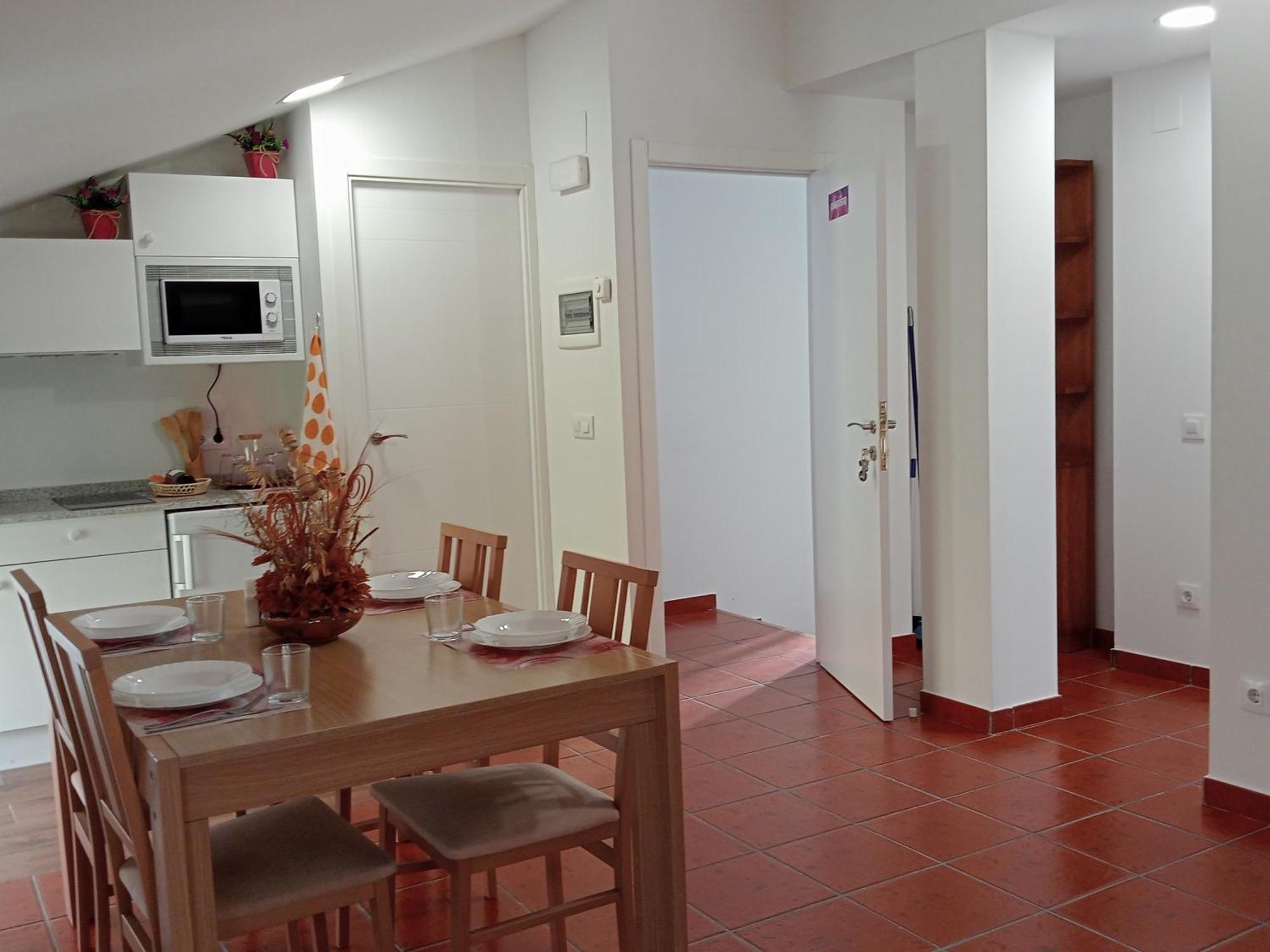 Apartamentos La Piedra En Pleno Centro Historico Con Dos Dormitorios Y Dos Banos Nájera Εξωτερικό φωτογραφία